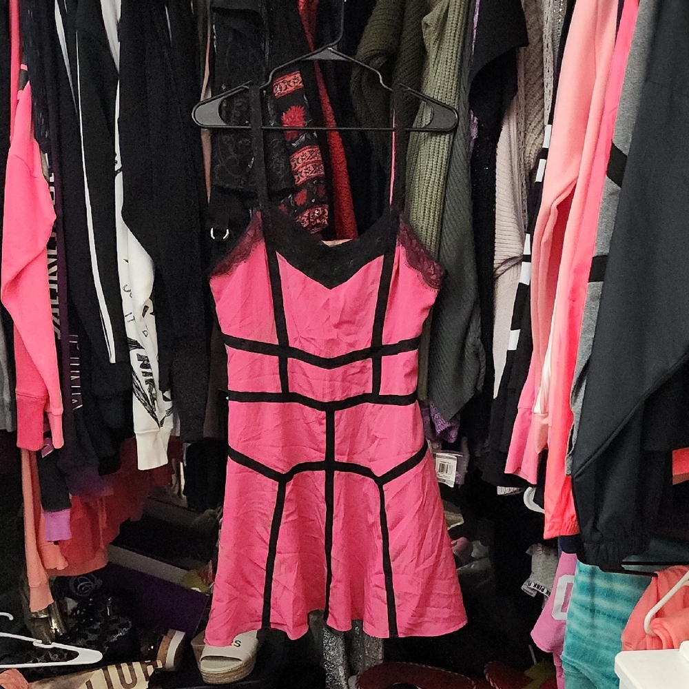 New Lg Bebe DRESS